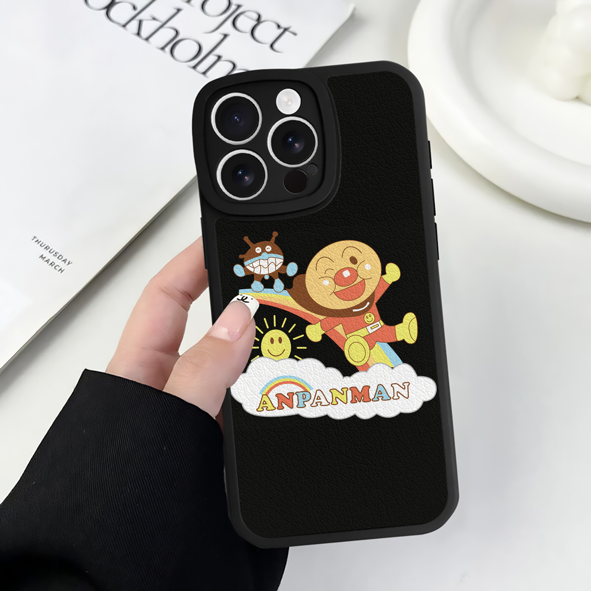 （画像用） アンパンマン Anpanman 【iPhone 16シリーズ対応】シリコンスマホケース（レザー調） 材質：シリコン